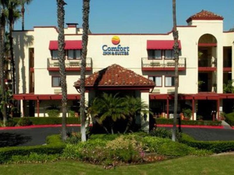 Comfort Inn & Suites Orange County John Wayne Airport Санта-Ана Экстерьер фото